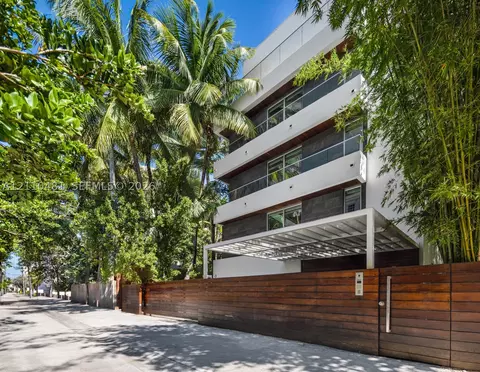 234 Washington Ave #D, Miami Beach, FL 33139