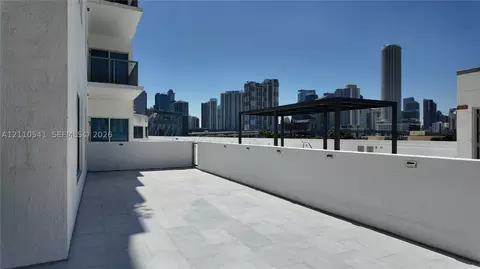 10 SW South River Dr #610, Miami, FL 33130