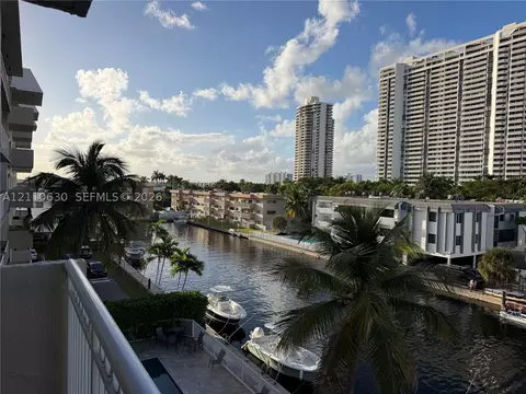 3601 NE 170th St #407, North Miami Beach, FL 33160