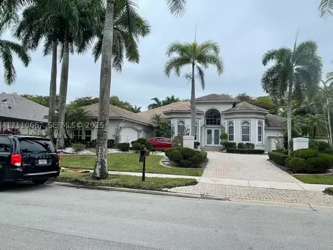 2503 Provence Cir, Weston, FL 33327