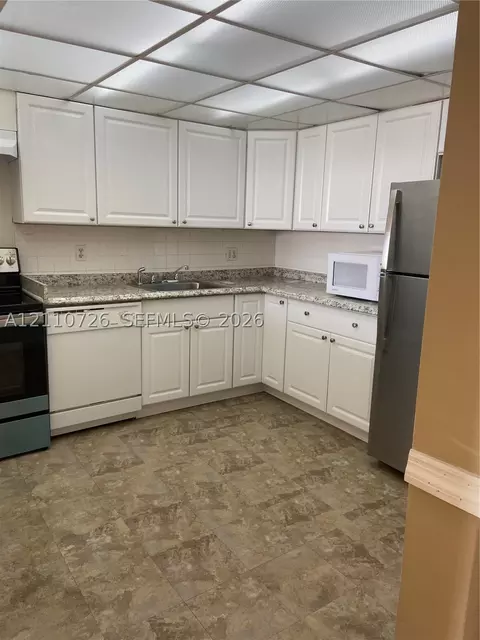 13499 Biscayne Blvd #1506, North Miami, FL 33181