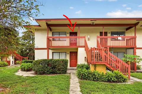 2070 NW 43rd Ter #7, Lauderhill, FL 33313