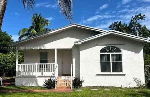 6241 NW 1st Pl, Miami, FL 33150
