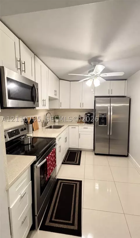 7850 W Mcnab Rd #117, Tamarac, FL 33321