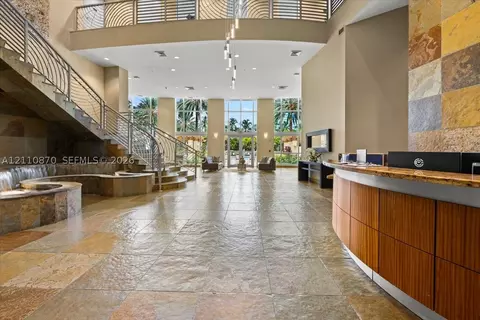 1755 E Hallandale Beach Blvd #MEZ5E, Hallandale Beach, FL 33009