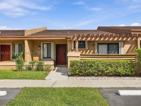 937 NW 79th Ter, Plantation, FL 33324