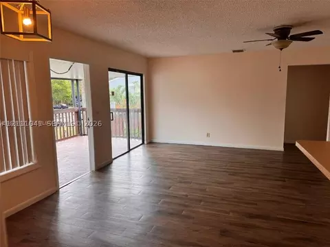 11 Crossings Cir #F, Boynton Beach, FL 33435