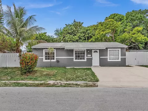 1624 S 23rd Ave, Hollywood, FL 33020