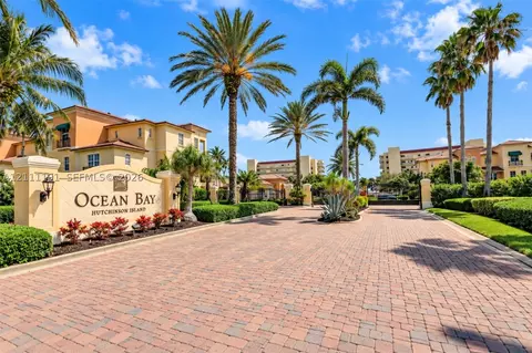 106 Ocean Bay Dr, Jensen Beach, FL 34957