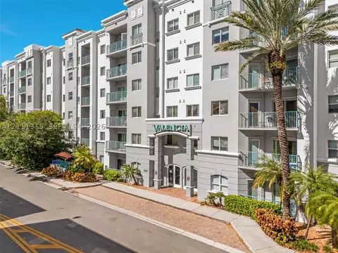 6001 SW 70th St #640, South Miami, FL 33143