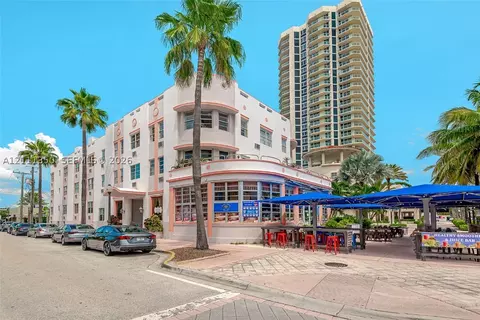 7300 Ocean Ter #313, Miami Beach, FL 33141