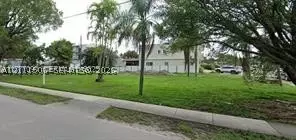 1700 Mayo St, Hollywood, FL 33020