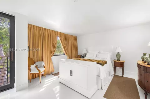 Bedroom - 201 Enid Dr #31, Key Biscayne, FL 33149 photo 2 of 4