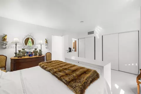 Bedroom - 201 Enid Dr #31, Key Biscayne, FL 33149 photo 4 of 4