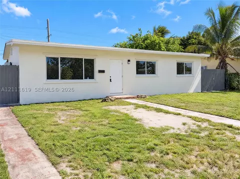 18105 NW 7th Ct, Miami Gardens, FL 33169