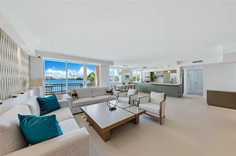 90 Alton Rd #TH-8, Miami Beach, FL 33139