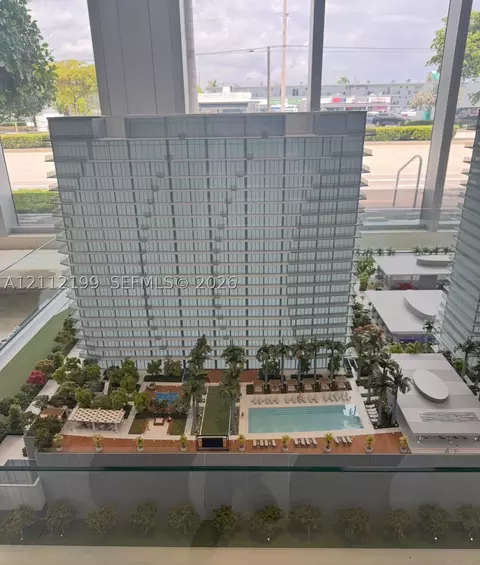 1170 E Hallandale Beach Blvd #2011, Hallandale Beach, FL 33009