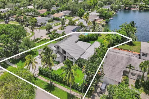 19651 NE 19th Pl, North Miami Beach, FL 33179