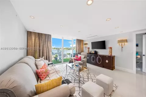 5838 Collins Ave #2F, Miami Beach, FL 33140