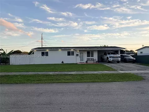10450 SW 149th St, Miami, FL 33176