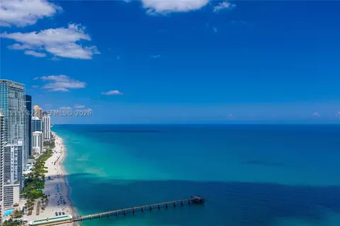 19370 Collins Ave #220, Sunny Isles Beach, FL 33160