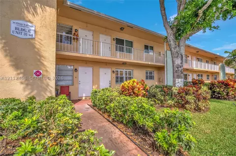 2607 NE 8th Ave #32, Wilton Manors, FL 33334