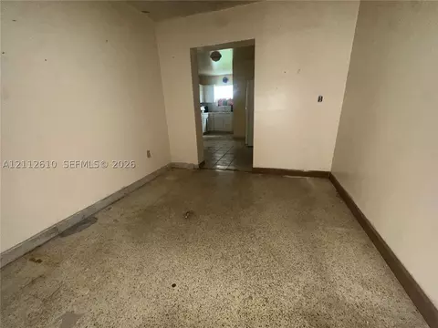Living - Undisclosed, Hialeah, FL 33013 photo 3 of 4
