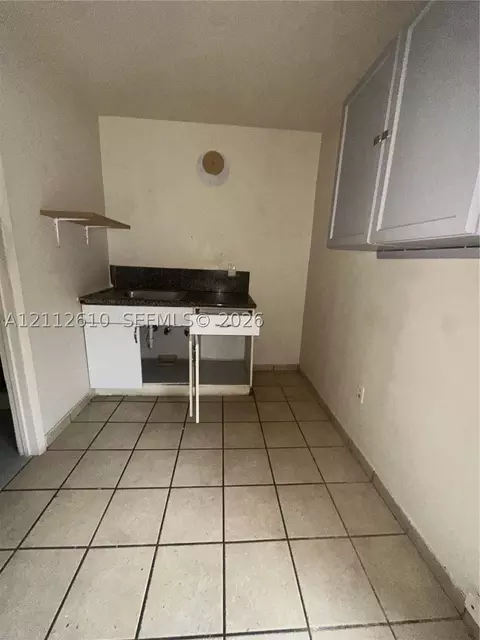 Other - Undisclosed, Hialeah, FL 33013 photo 7 of 8