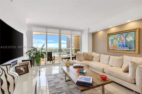 21055 Yacht Club Dr #1501, Aventura, FL 33180