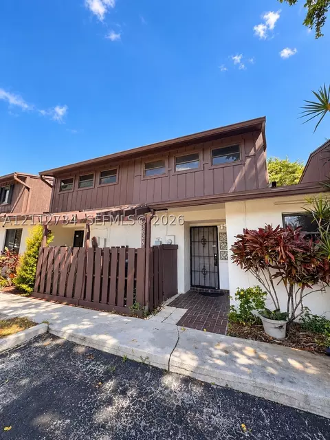 3625 SW 70th Ave #23-X, Miramar, FL 33023