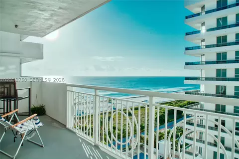 5825 Collins Ave #11H, Miami Beach, FL 33140