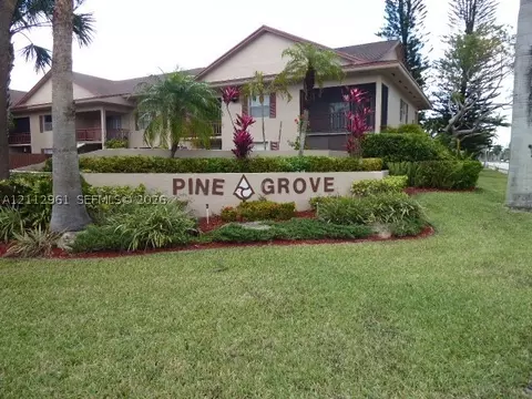 11219 SW 88th St #205C, Miami, FL 33176