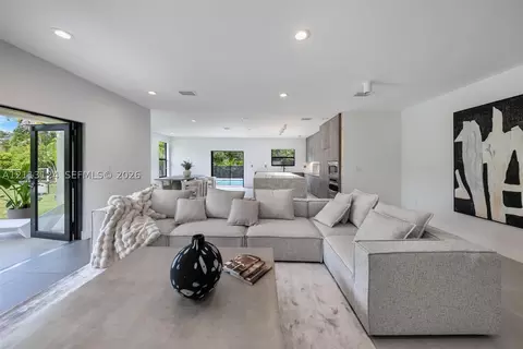 12790 SW 91st Ave, Miami, FL 33176
