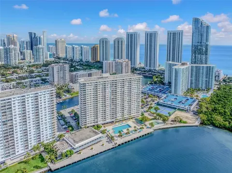 300 Bayview Dr #1614, Sunny Isles Beach, FL 33160
