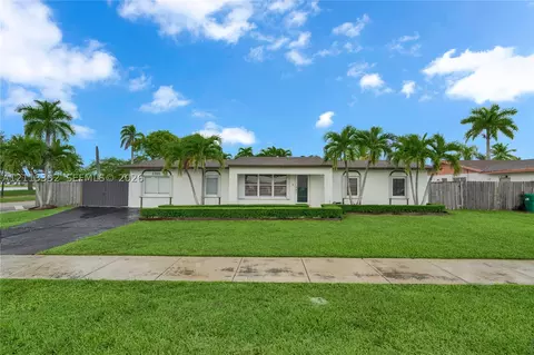 13111 SW 84th St, Miami, FL 33183