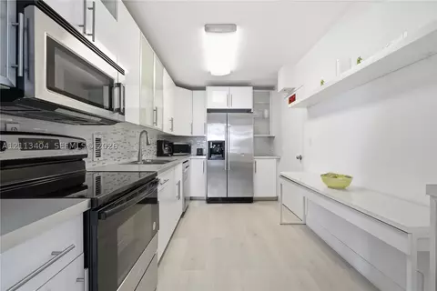 3901 S Ocean Dr #12F, Hollywood, FL 33019
