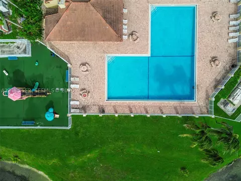 View/Area - 18666 NW 52nd Path, Miami Gardens, FL 33055 photo 15 of 18