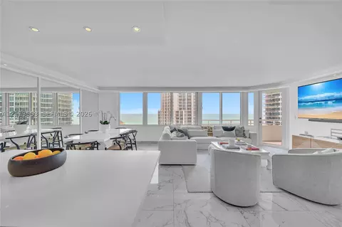 400 S Pointe Dr #2106, Miami Beach, FL 33139