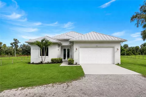 Exterior - 1960 Moulder Dr, Naples, FL 34120 photo 1 of 3