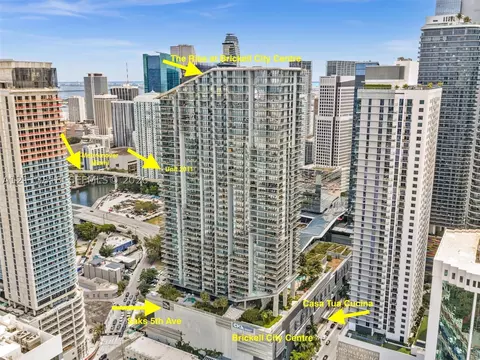 88 SW 7th St #2011, Miami, FL 33130