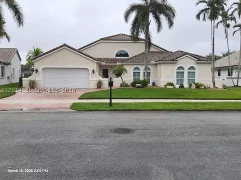 9012 Southern Orchard Rd N, Davie, FL 33328