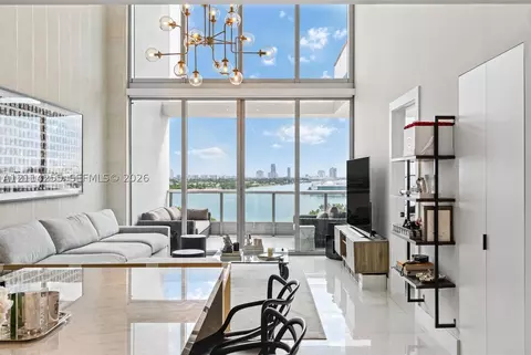 900 Biscayne Blvd #1705, Miami, FL 33132