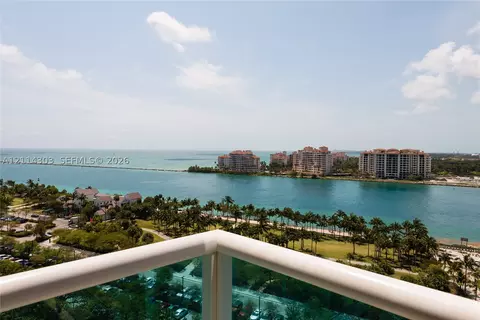 300 S Pointe Dr #1504, Miami Beach, FL 33139