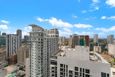 253 NE 2nd St #3706, Miami, FL 33132