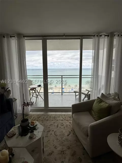 2030 S Ocean Dr #815, Hallandale Beach, FL 33009