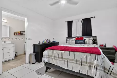 Bedroom - 2427 W 70th Pl, Hialeah, FL 33016 photo 2 of 8
