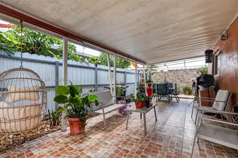 Other - 2427 W 70th Pl, Hialeah, FL 33016 photo 13 of 13
