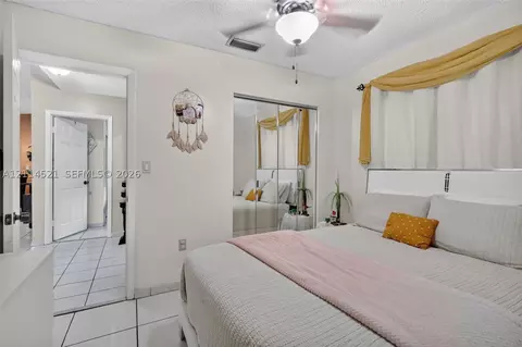 Bedroom - 2427 W 70th Pl, Hialeah, FL 33016 photo 5 of 8