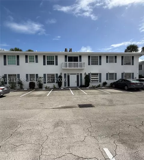 2261 NE 67th St #1828, Fort Lauderdale, FL 33308