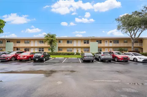 2607 NE 8th Ave #35, Wilton Manors, FL 33334